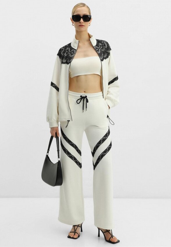 Брюки спортивные Lilly Bennet