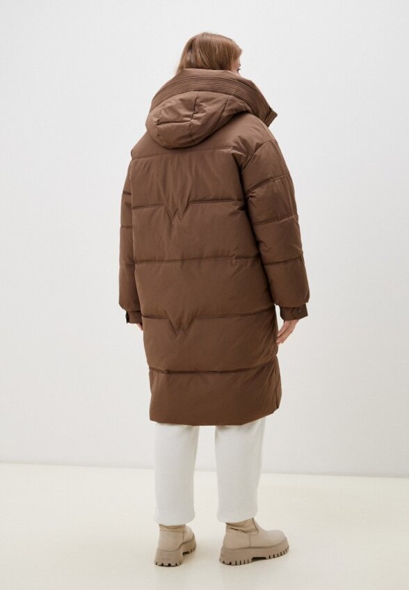 Пуховик Chic de Femme