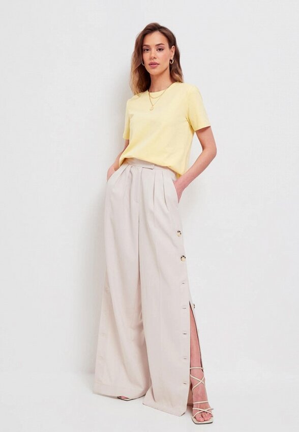 Футболка To Molly from James