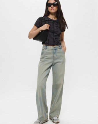 Футболка Guess Jeans женщинам
