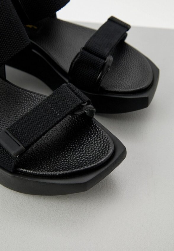 Сандалии United Nude