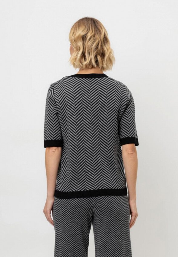 Джемпер Very Neat