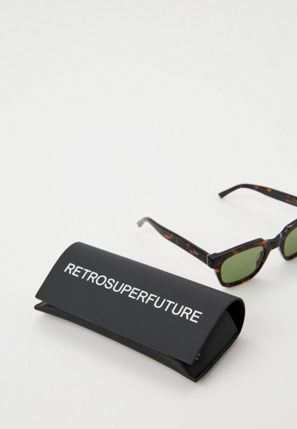 Очки солнцезащитные Retrosuperfuture