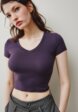 Укороченная футболка с треугольным вырезом из линейки SELA Young3  - превью