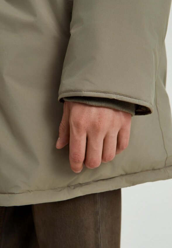 Пуховик Finn Flare