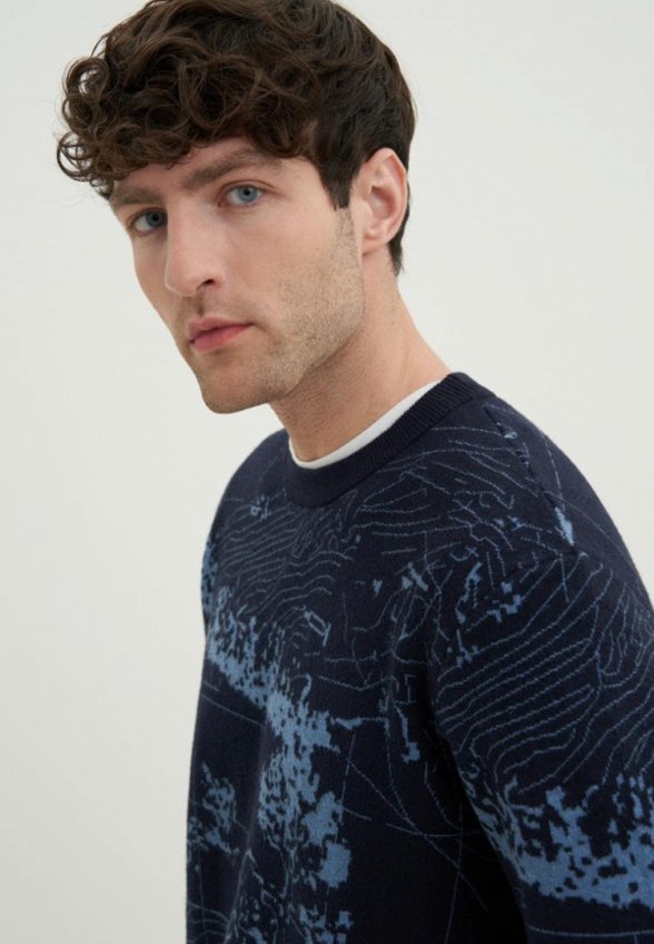 Джемпер Finn Flare