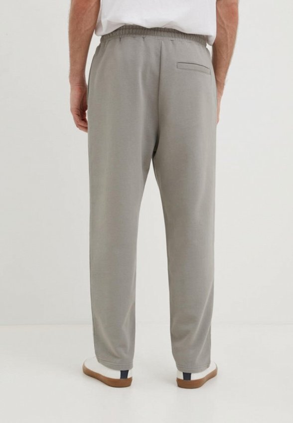 Брюки спортивные Finn Flare