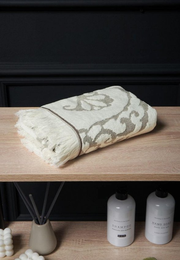 Полотенце Sanpa