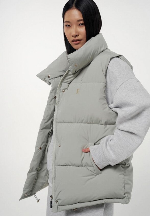 Жилет утепленный Feelz