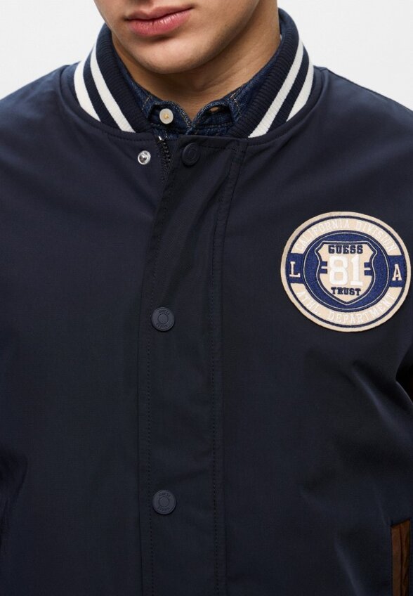 Куртка утепленная Guess