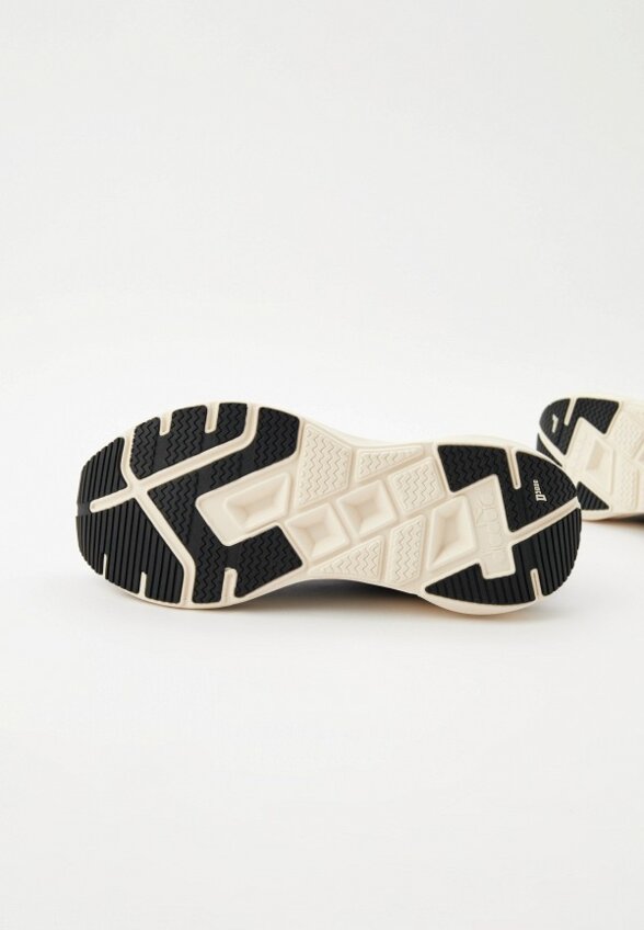 Кроссовки Diadora