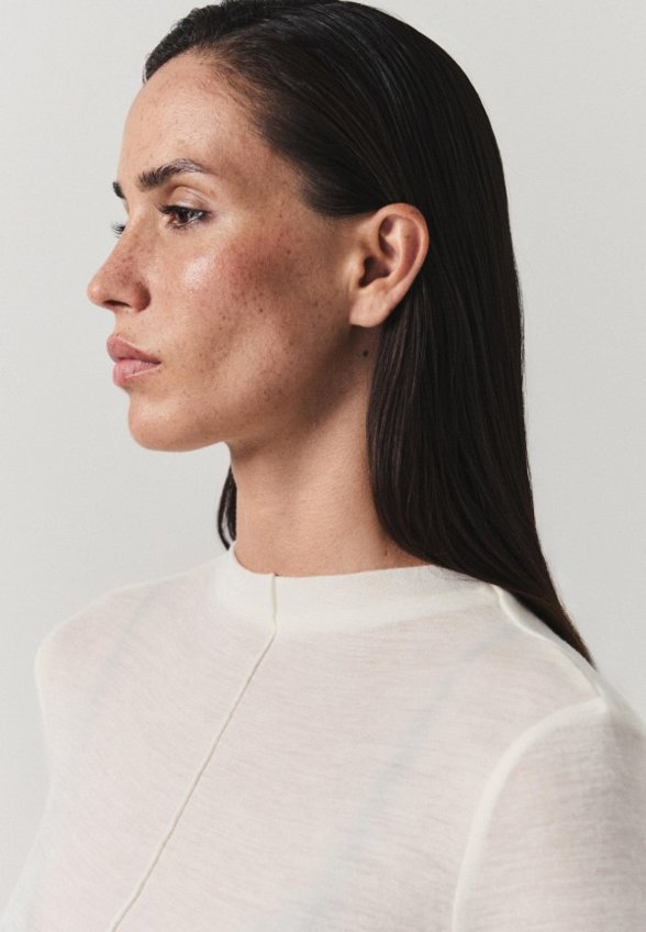 Лонгслив Zarina