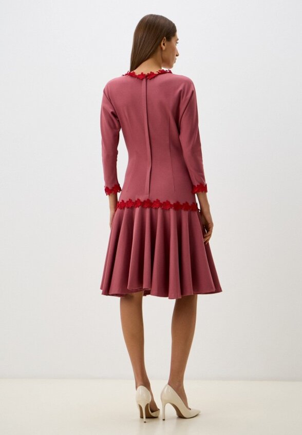 Платье MadaM T