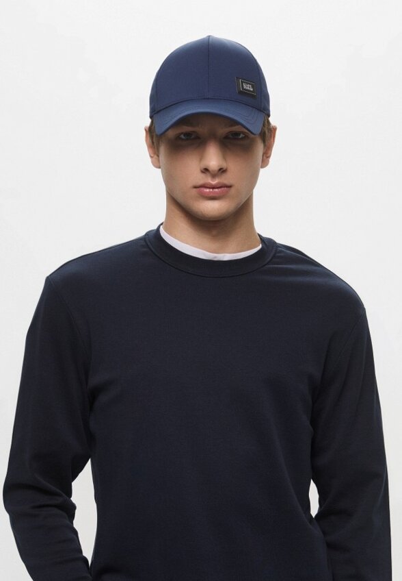 Бейсболка Karl Lagerfeld