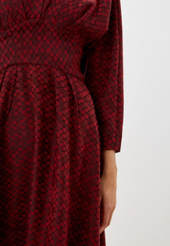 Платье MadaM T