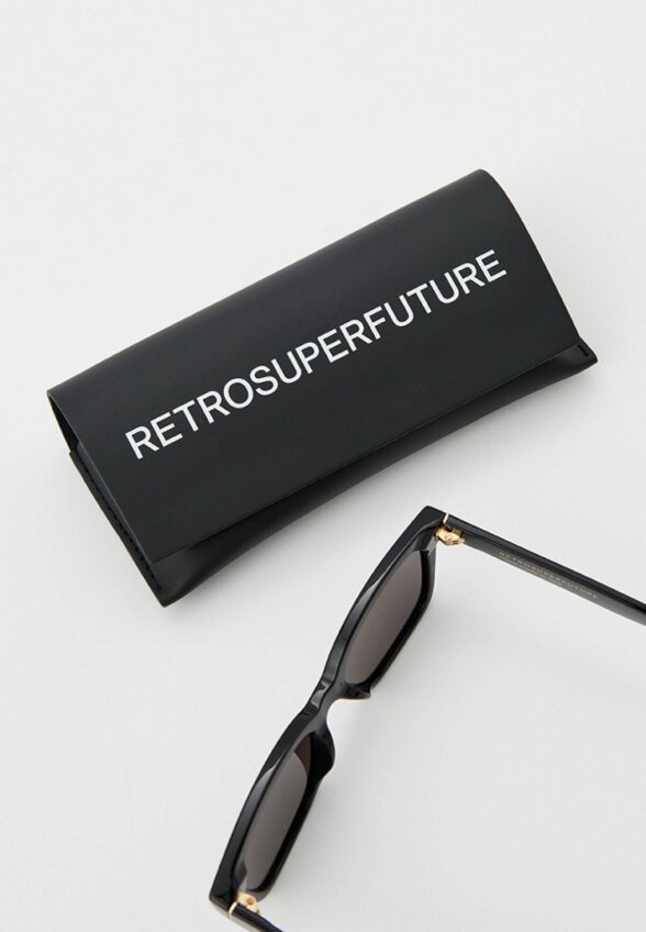 Очки солнцезащитные Retrosuperfuture