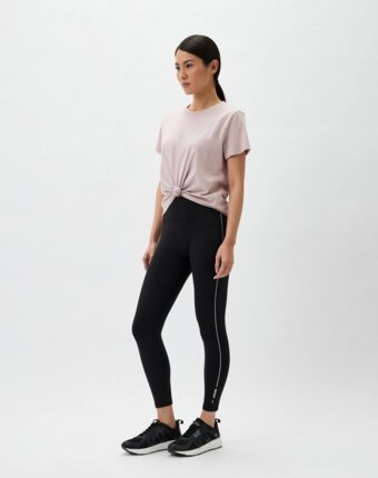Футболка DKNY женщинам