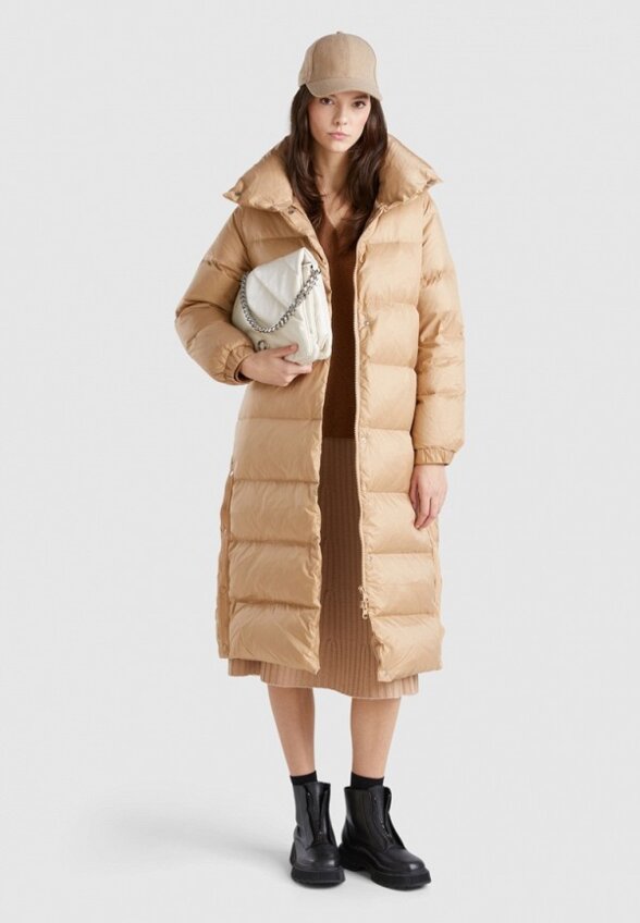 Пуховик United Colors of Benetton