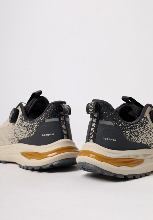 Кроссовки Baasploa