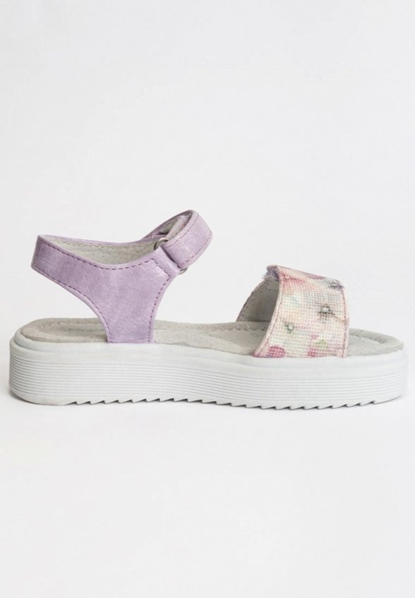 Босоножки Tikkago