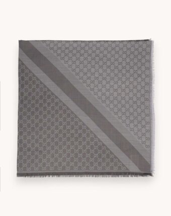 Gucci Scarf женщинам