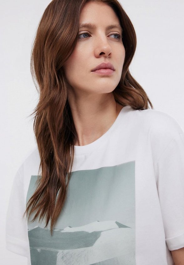 Футболка Baon