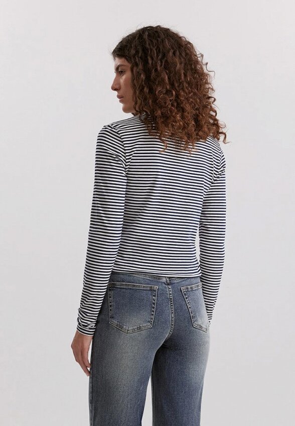 Лонгслив Baon