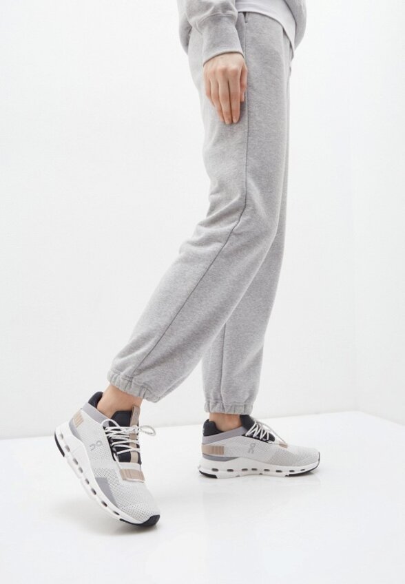 Кроссовки On