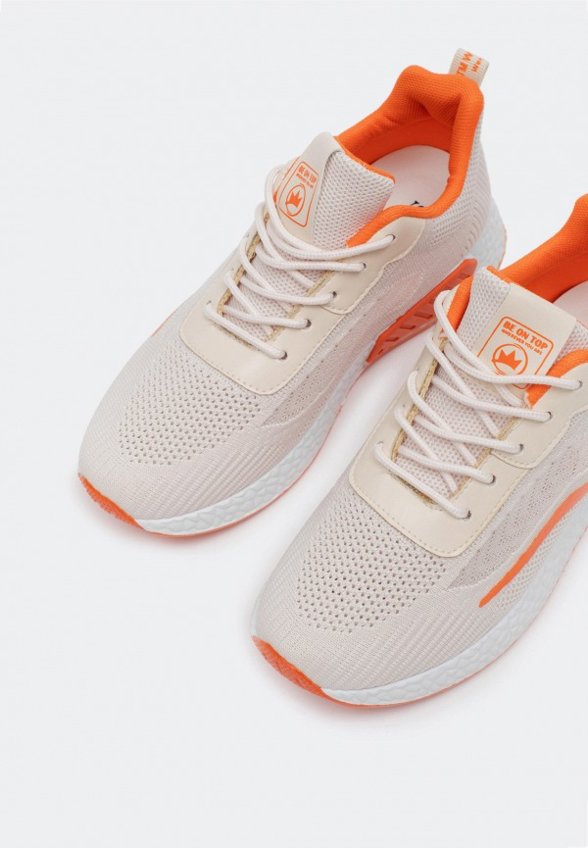 Кроссовки Savage