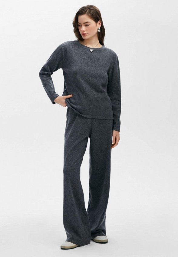 Джемпер Apiss