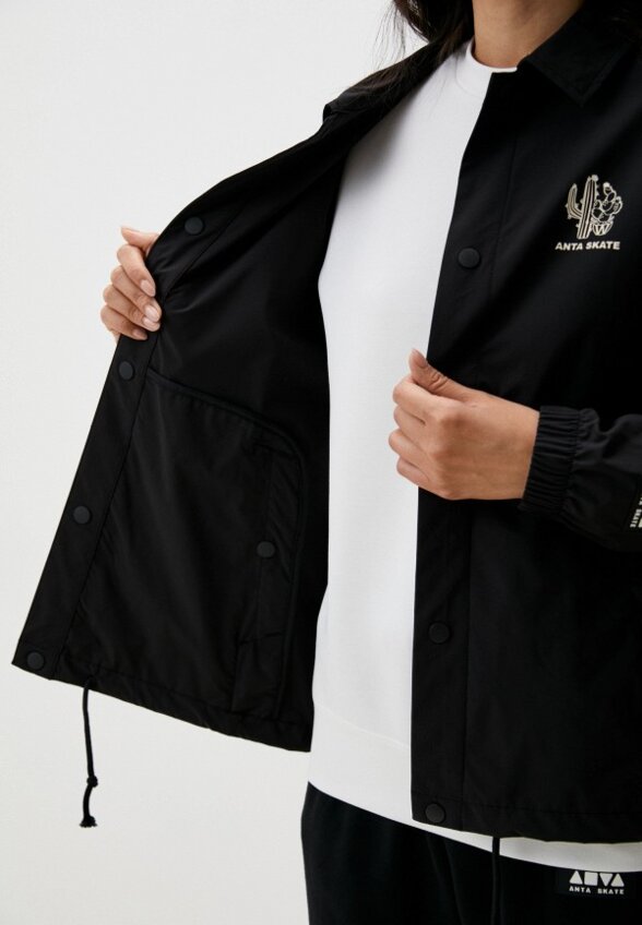Ветровка Anta