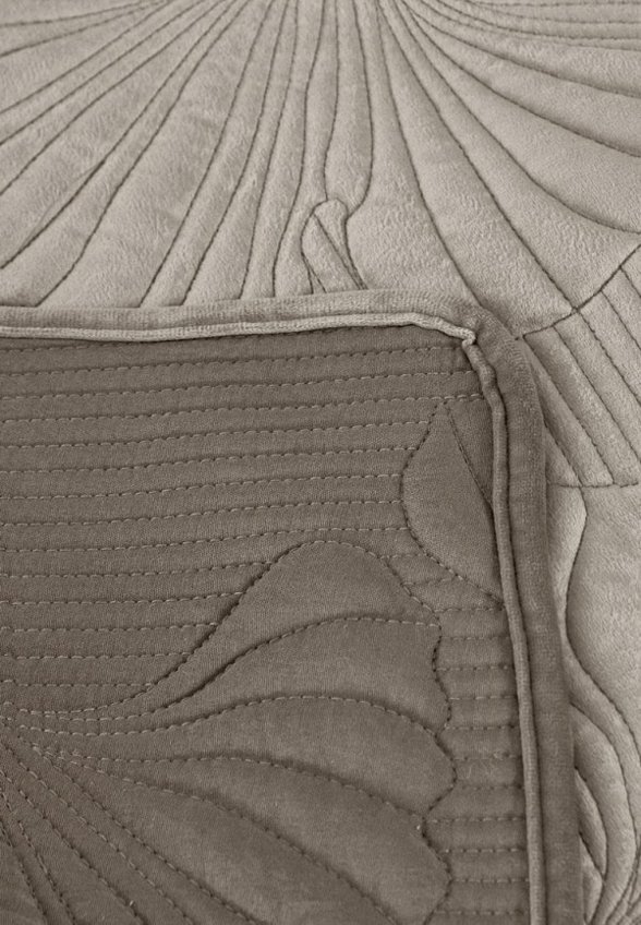 Комплект с покрывалом Sofi De Marko