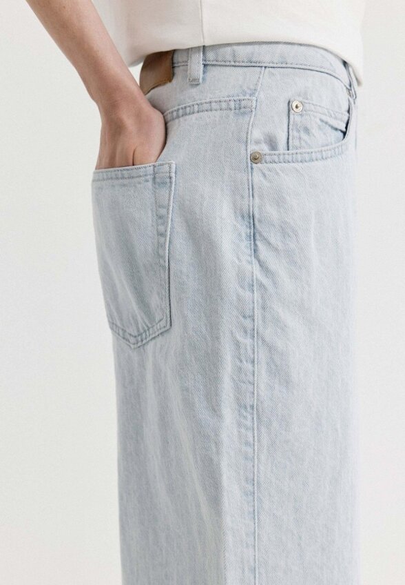 Джинсы Charuel