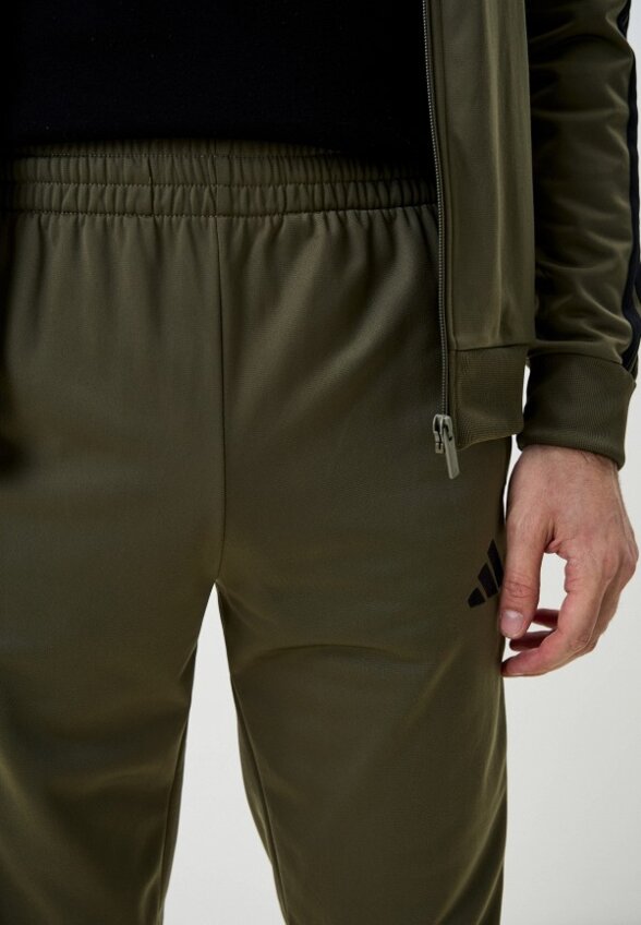 Костюм спортивный adidas