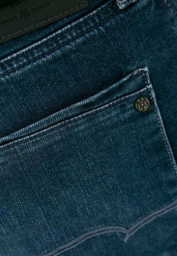 Джинсы Mavi
