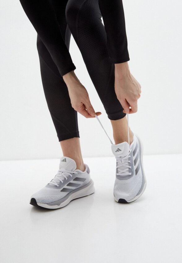 Кроссовки adidas