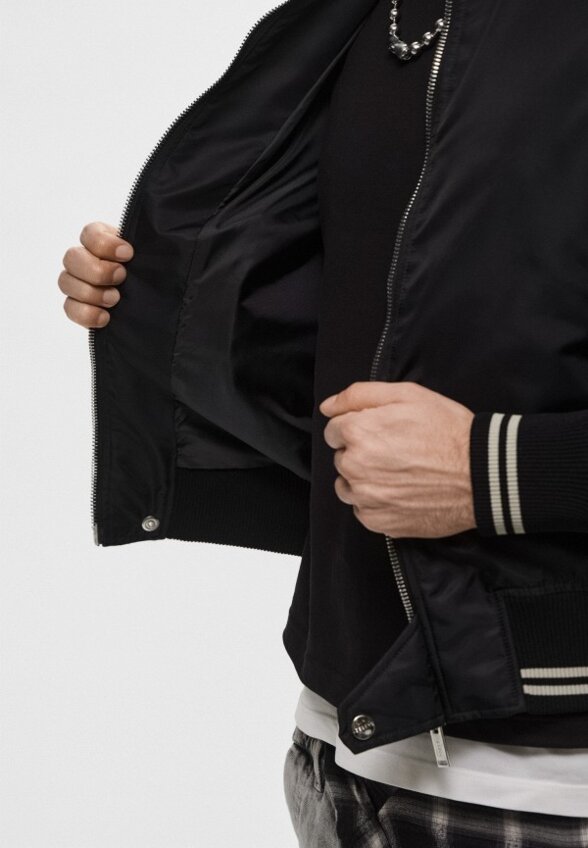 Бомбер Iceberg