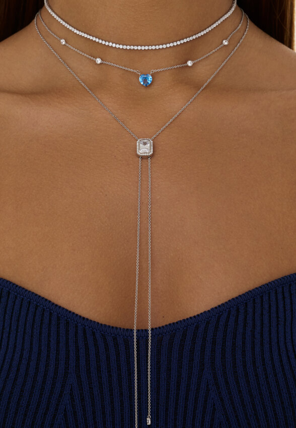 Серебряное колье-галстук ПОЛНОЧЬ с крупным фианитом в огранке Эмеральд MIE