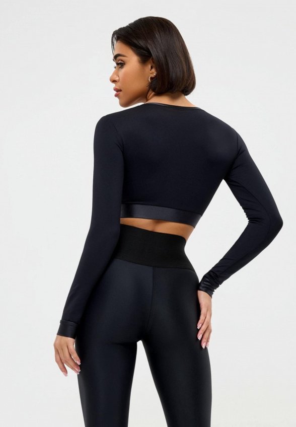 Топ спортивный Bona Fide