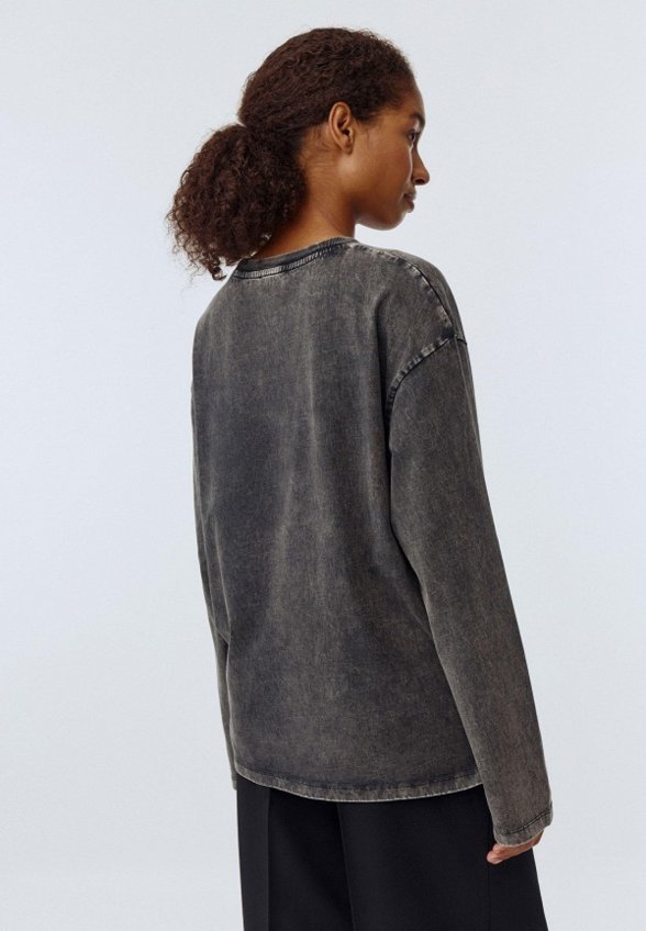 Лонгслив Sela