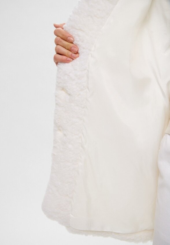 Пальто меховое Max & Moi