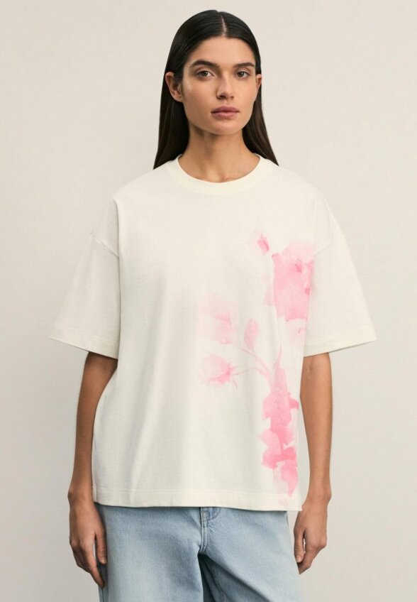 Футболка Zarina