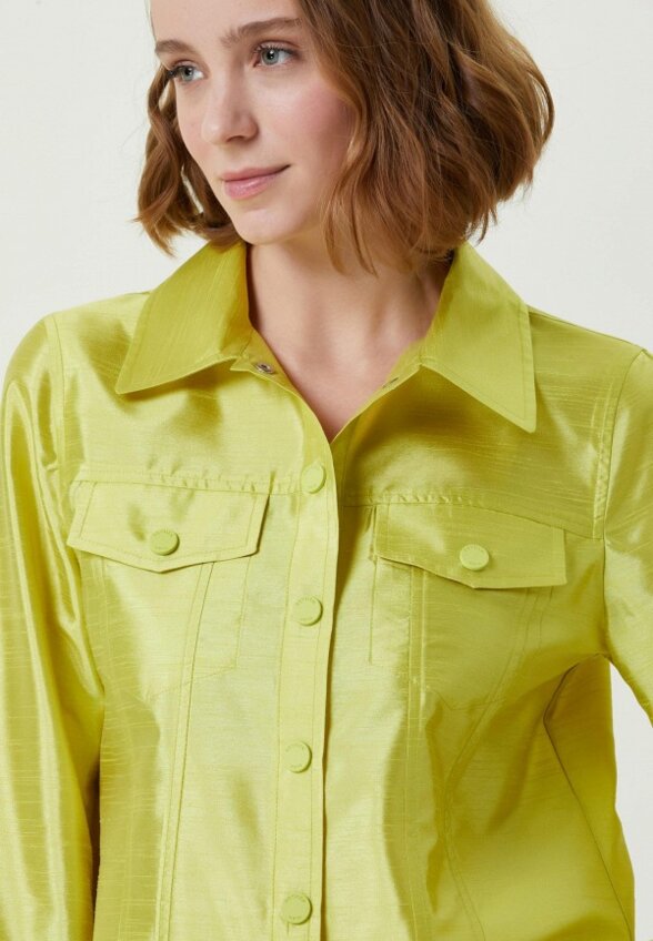 Ветровка Club