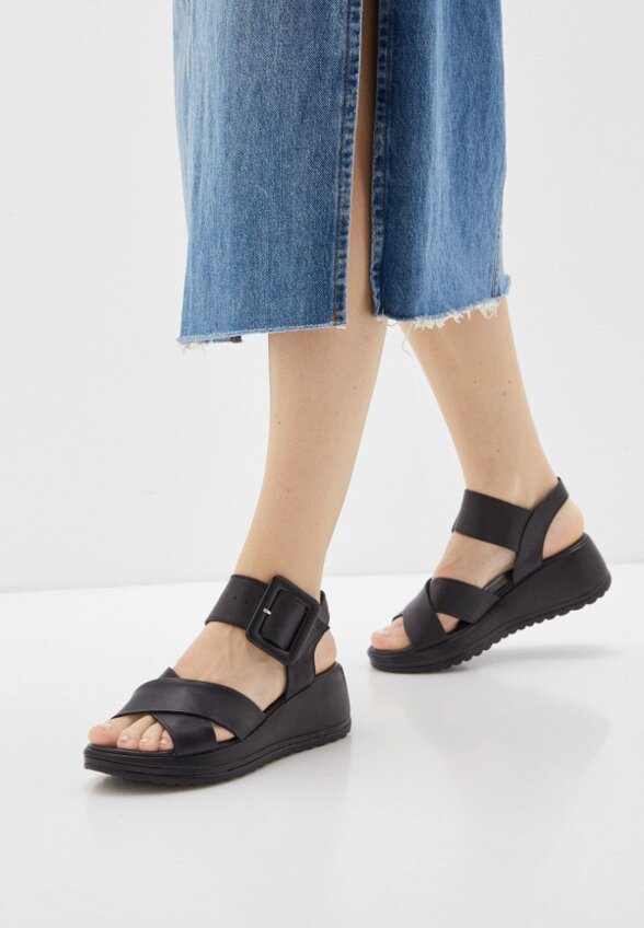 Босоножки Vitacci