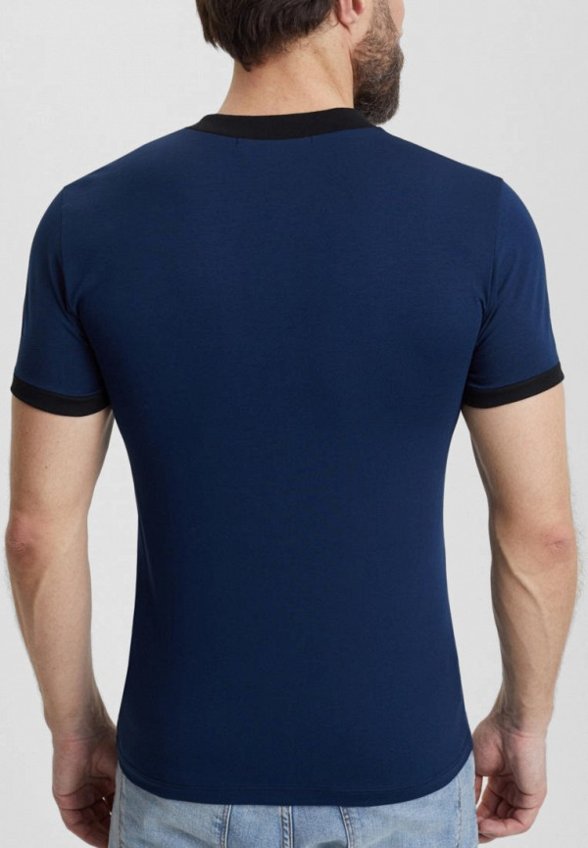 Футболка Envylab