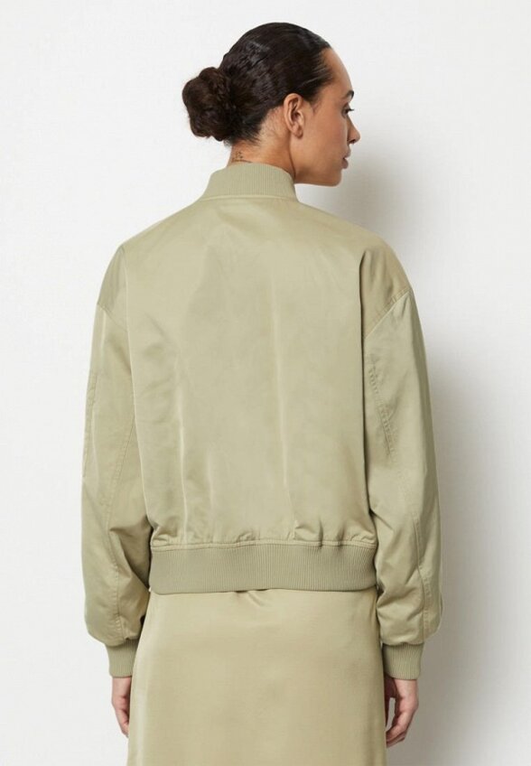 Бомбер Marc O'Polo