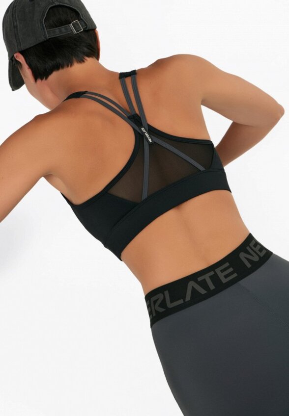 Топ спортивный Neverlate