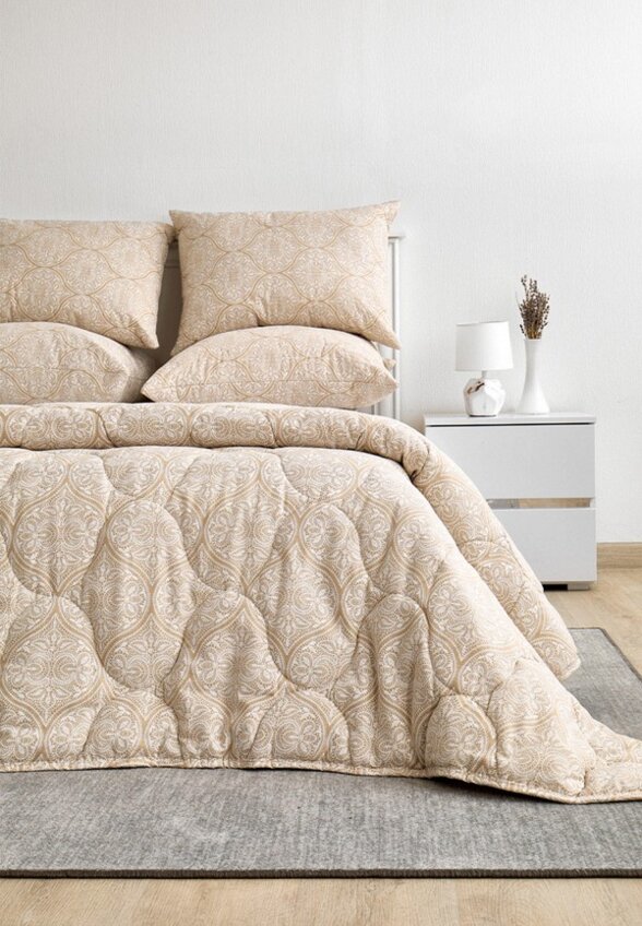 Одеяло 1,5-спальное Love Me