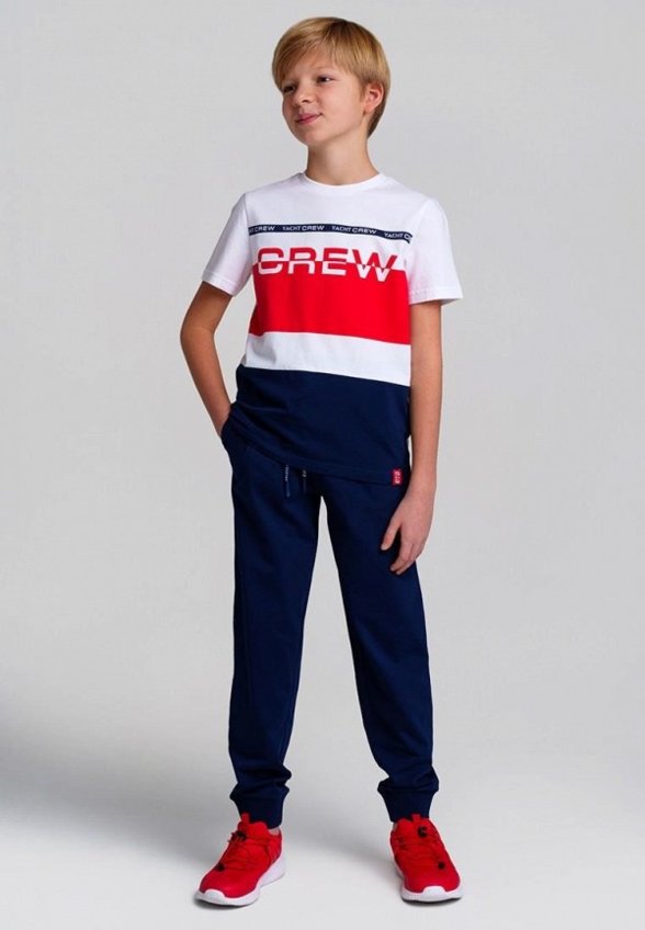 Футболка и брюки PlayToday