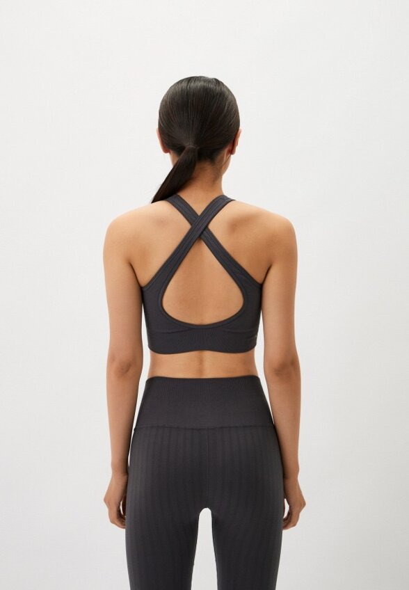 Топ спортивный Nux